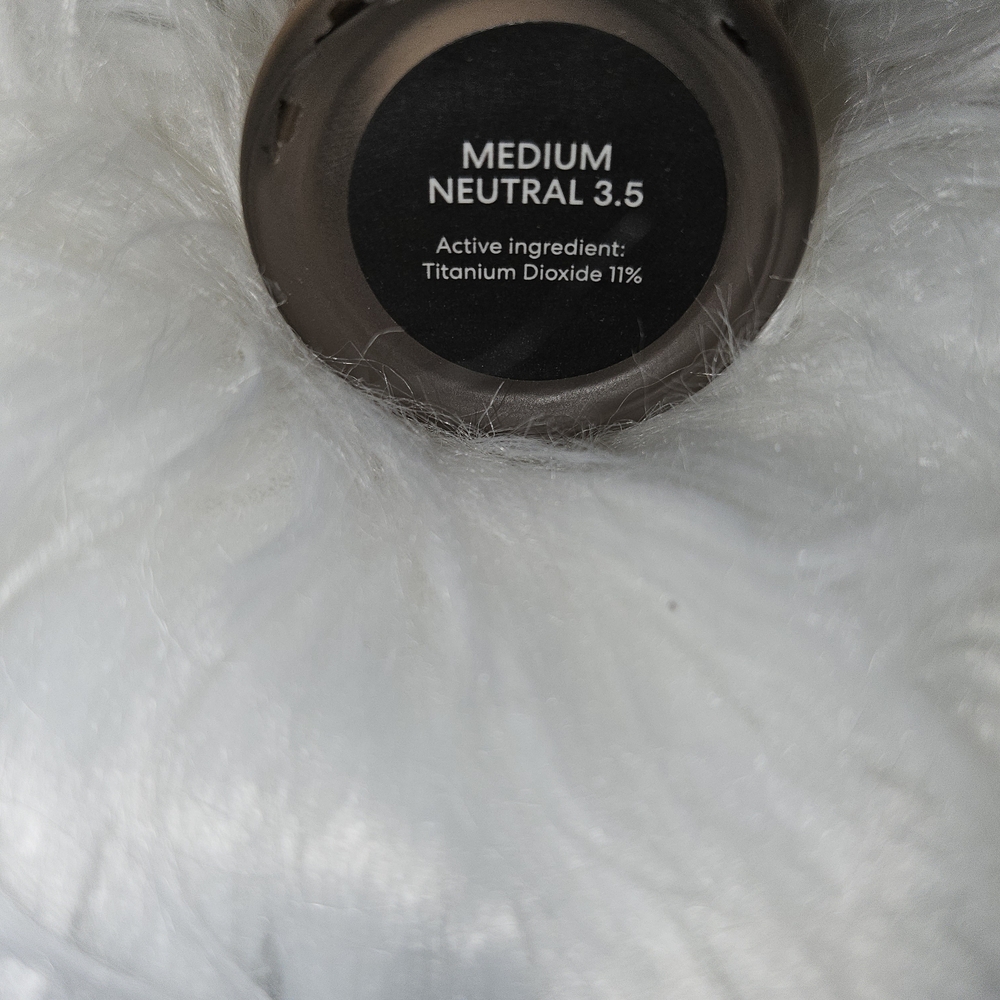 bareMinerals Original Pure Serum Foundation - Medium Neutral - USED-EXPIRED 5/25 - Picture 9 of 10